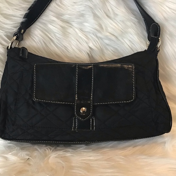 Vintage Villager A Liz Claiborne Company black quilted banquette bag - Picture 7 of 11